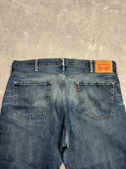 Jean Levi's 541