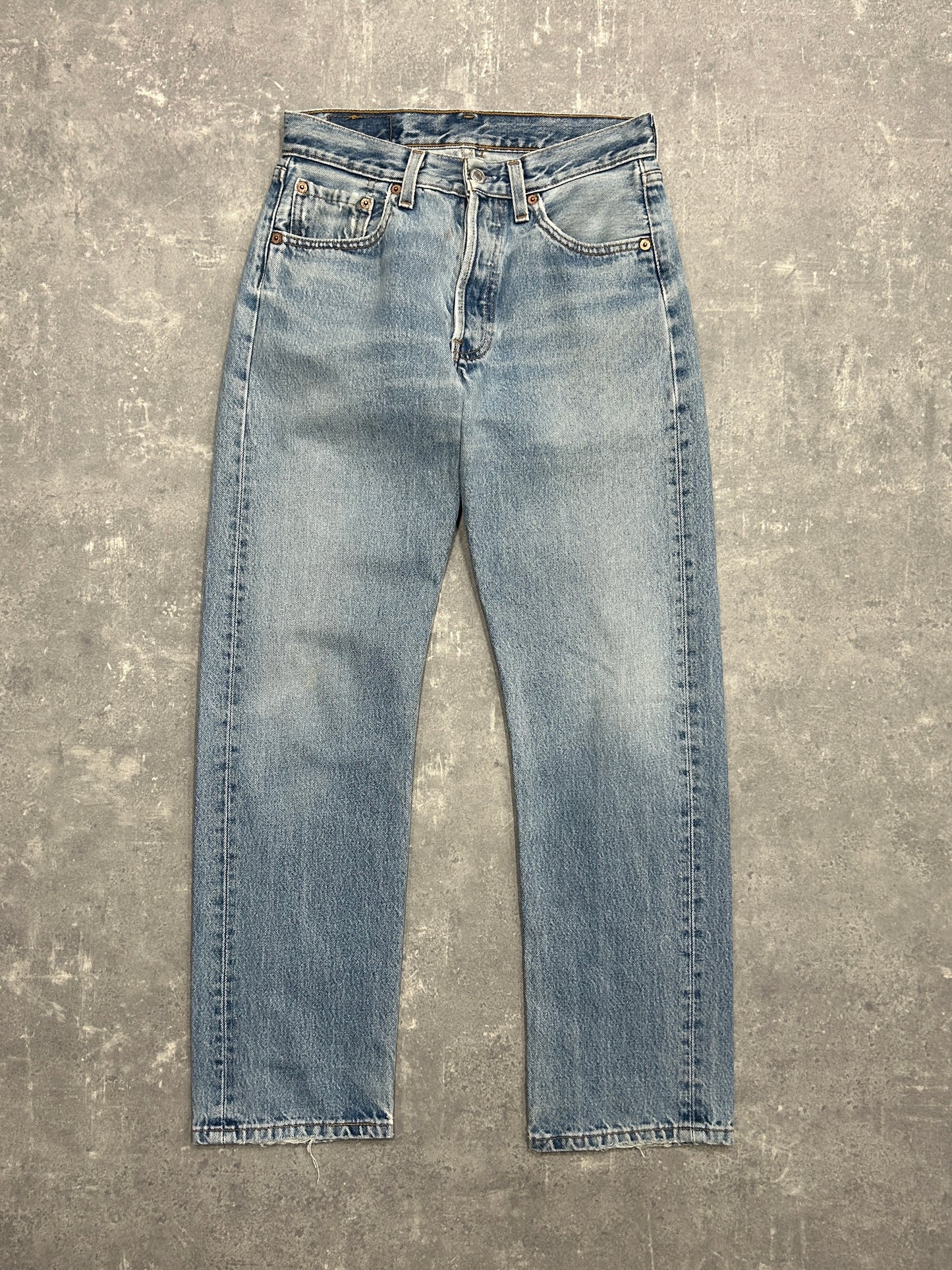 Jean Levi's 913