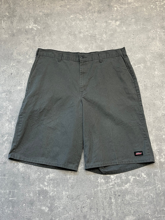 Short Dickies